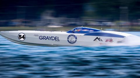 Super Cat Race Boat