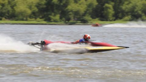 125 CC Hydro Race Boat